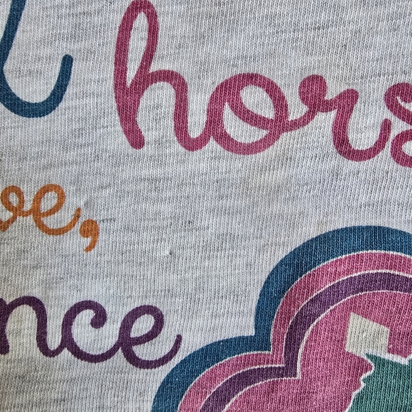 Annie's Equestrienne "All Horses " Graphic T-Shirt EUC. Size 8 - Picture 6 of 8